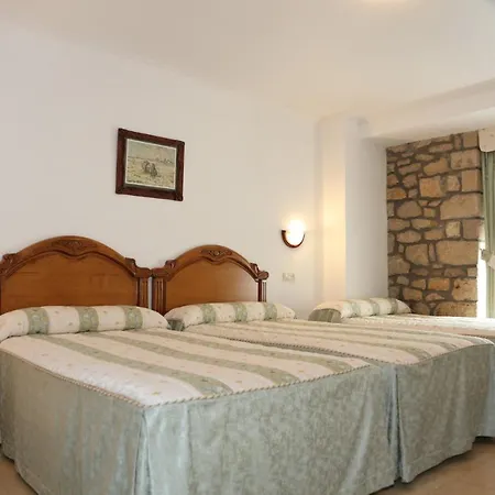 El Tilo Hotel 3*