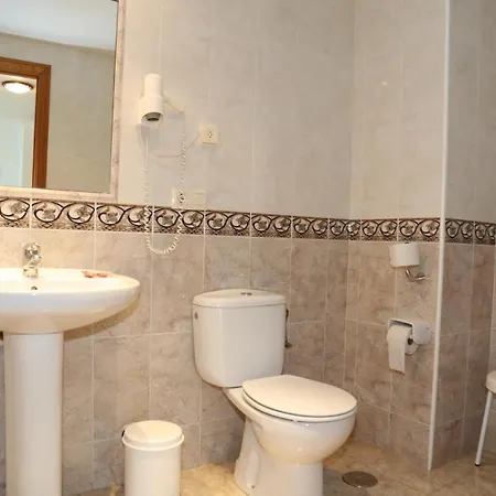 El Tilo Hotel 3*